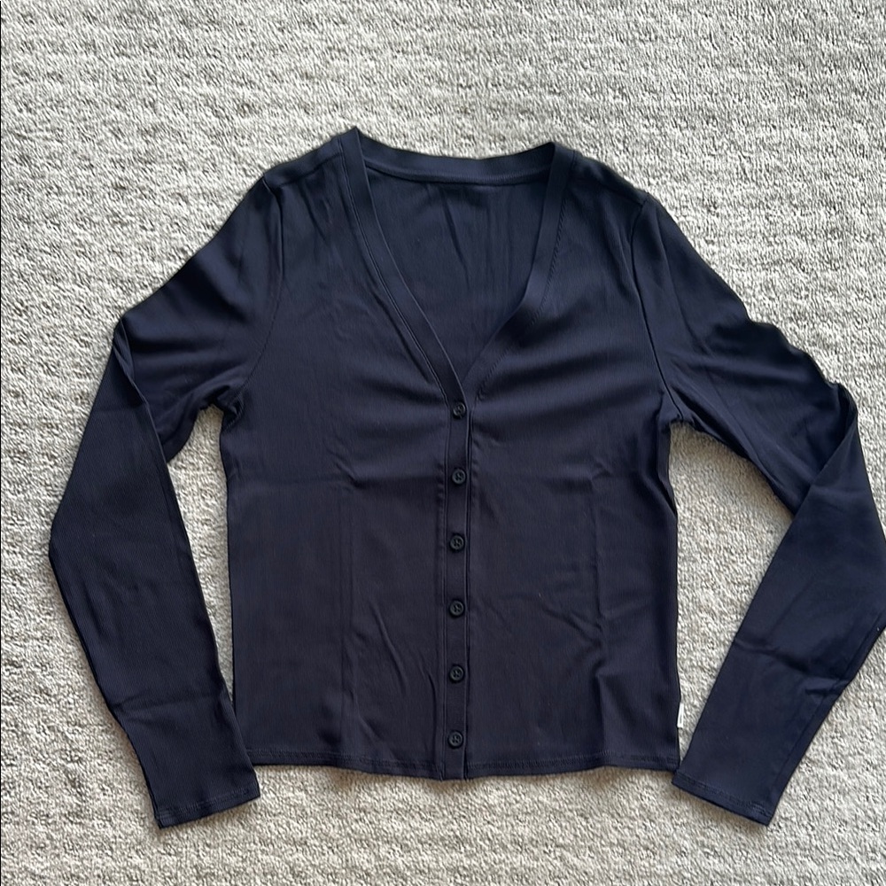 Vuori Black Women's Cardigan Sweater